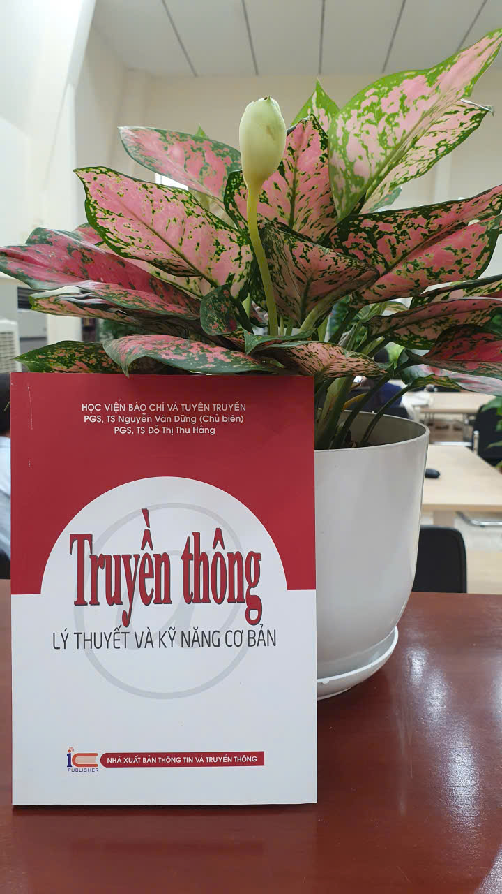 TRUYỀN THÔNG VÀ KỸ NĂNG CƠ BẢN